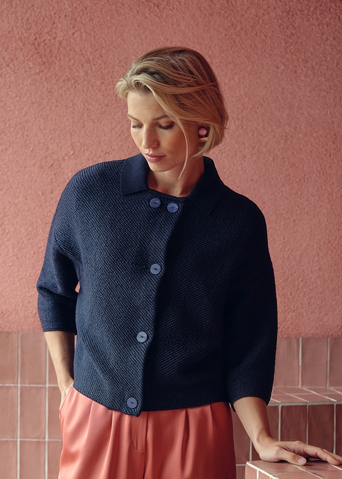 F PRETESA 387 699 01